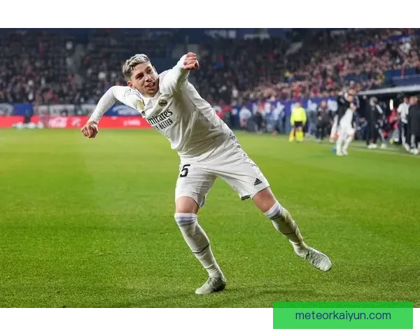 巴尔韦德远射进球助力球队，状态持续回暖引人关注